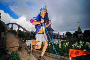 BIB: 8640
                            <button type="button" onclick="openModal(19230055)" class="btn btn-primary btn-sm float-right btn-popup" data-toggle="modal" data-target=".modal-high-quality">
                        <i class="fas fa-shopping-cart"></i> Add to Cart
                    </button>
                                            <button type="button" onclick="isThisMe(19230055, true)" class="btn btn-success btn-sm float-right btn-popup btn-isme hidden" data-toggle="tooltip" data-placement="bottom" title="นี่คือรูปของคุณใช่ไหม คลิกที่นี่เพื่อเอาเข้าอัลบั้ม">
                        <i class="fas fa-plus"></i> Add to album
                    </button>
                    <button type="button" onclick="isThisMe(19230055, false)" class="btn btn-warning btn-sm float-right btn-popup btn-isnotme hidden">
                        <i class="fas fa-ban"></i> Remove from album
                    </button>